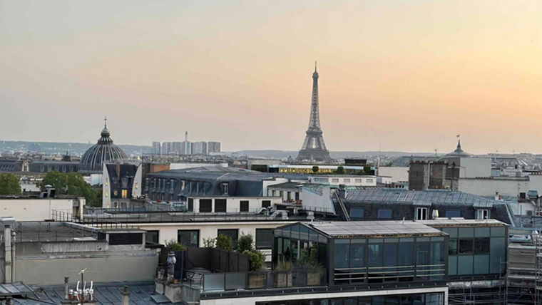 パリ、エッフェル塔が見える風景